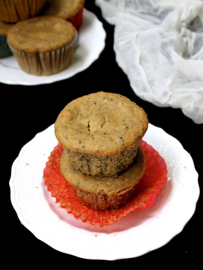 Vegan Almond Flour Chia Seed Muffins - holycowvegan.net