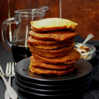 Vegan Carrot Cake Pancakes #vegan #carrot #carrotcake #pancakes #breakfast HolyCowVegan.net