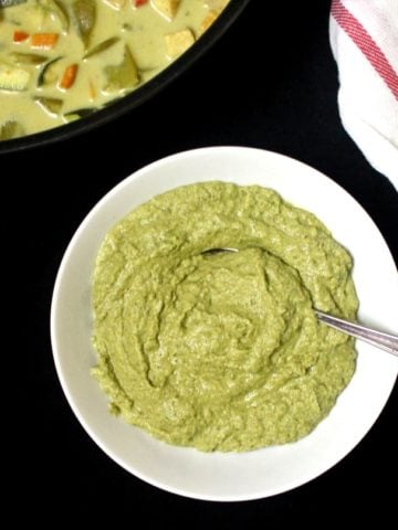 A fresh and aromatic Vegan Thai Green Curry Paste to make delicious dinners in a hurry
