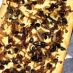 Vegan caramelized tart with onions and mushrooms.