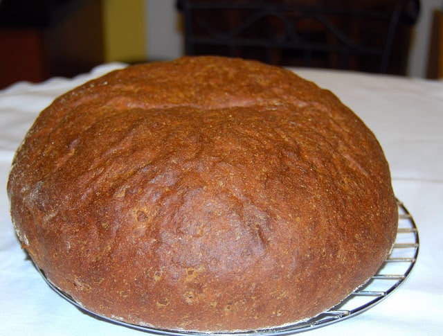Photo of a loaf of multigrain bread