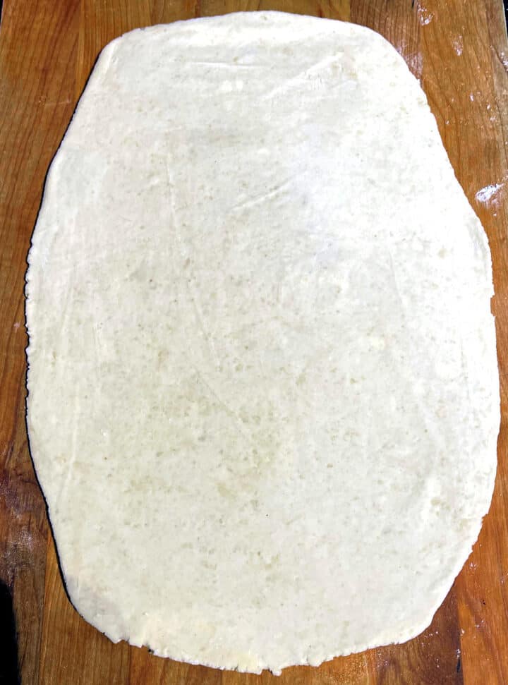 Pie crust rolled after folding