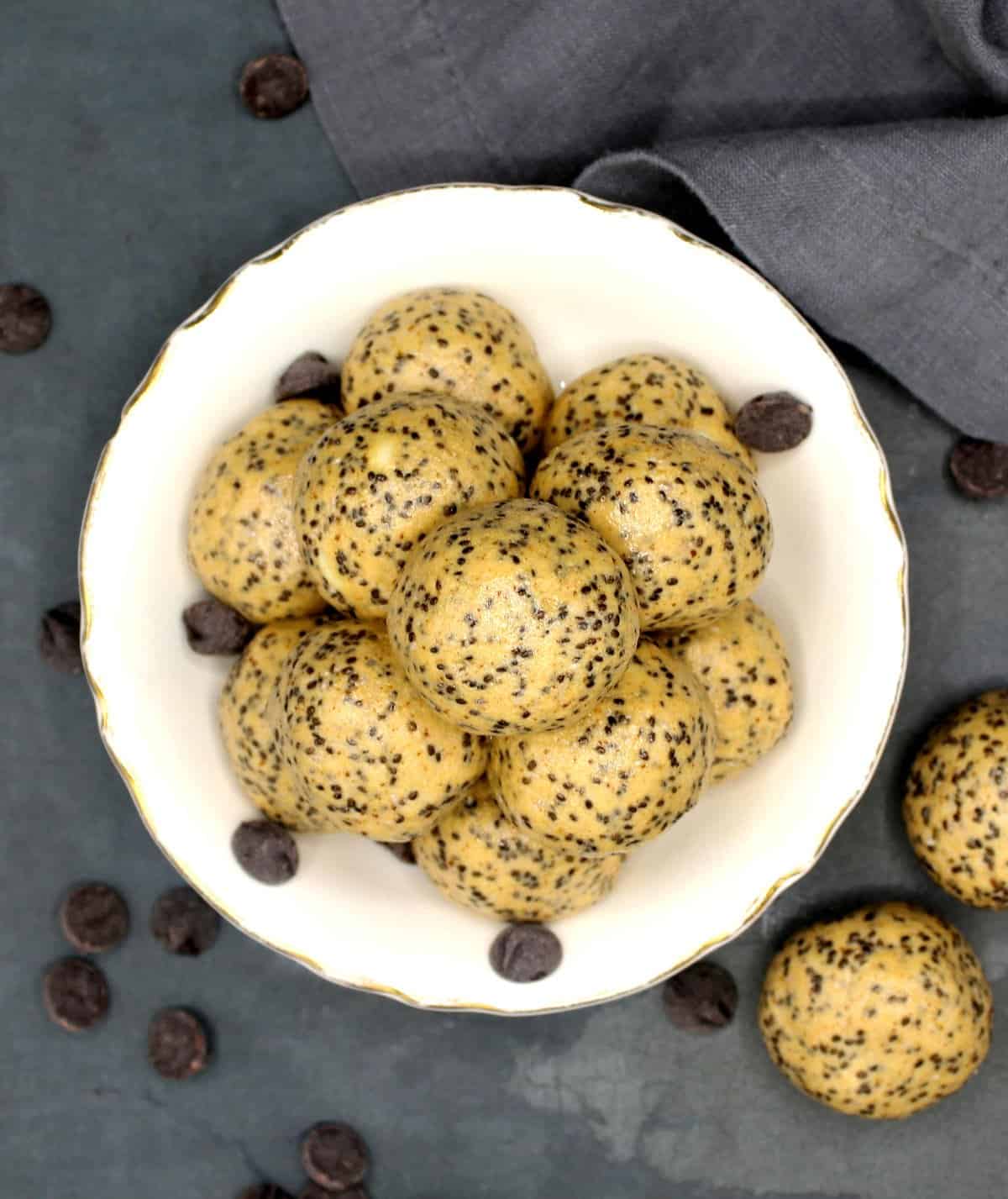 Overhead photo of vegan protein energy bites with chocolate chips.