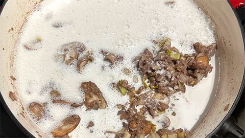 Cashew cream added to mushrooms.