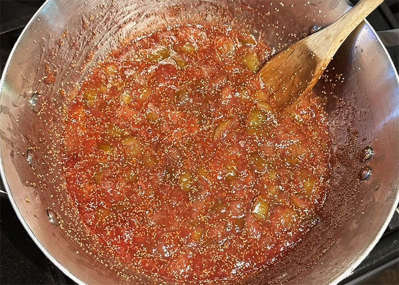 Fig jam after cooking in pan.